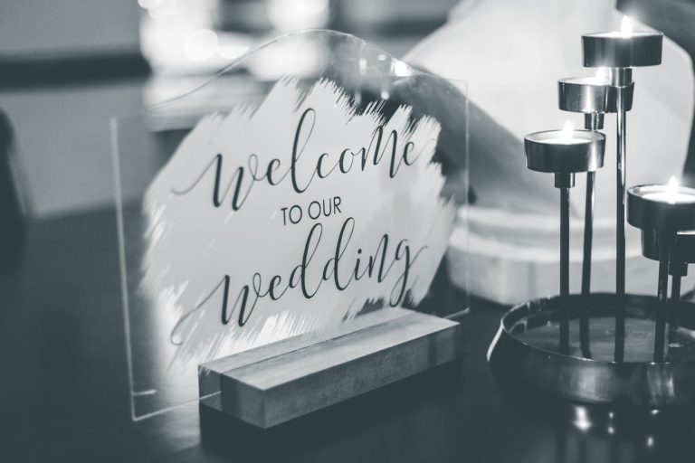 Photo wedding planning platform