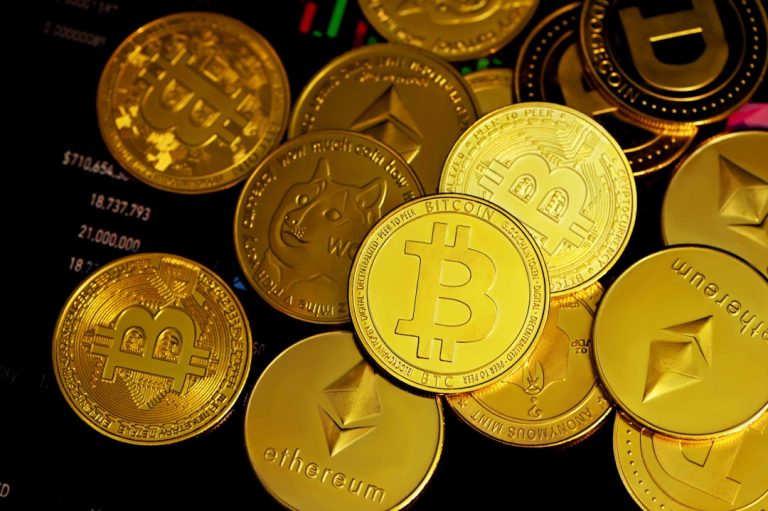 Photo Crypto Investment