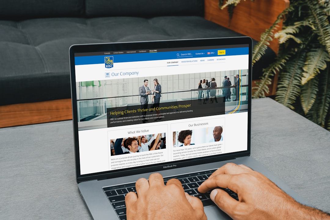 Photo business insurance online