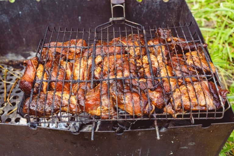 Photo Backyard BBQ Catering Prices
