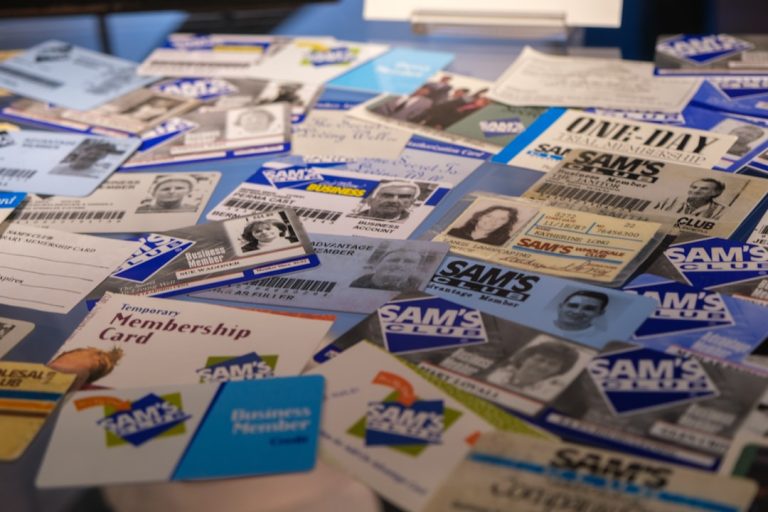 Photo Sponsorship Renewal Strategies