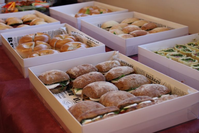 Photo Boxed Lunch Catering