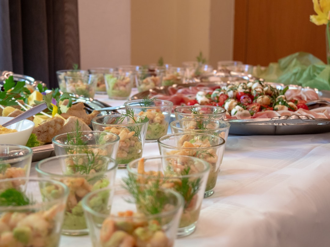 Photo Wedding Catering Guest Wants
